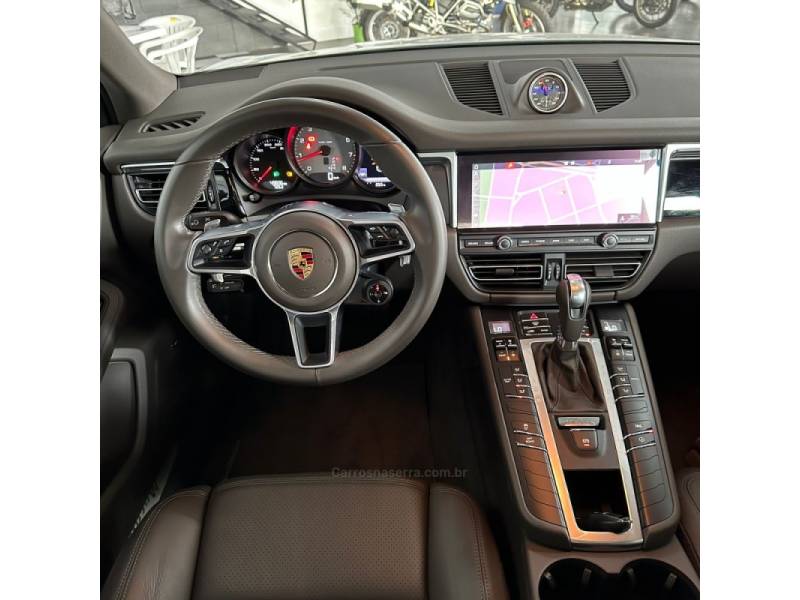 PORSCHE - MACAN - 2021/2021 - Branca - R$ 540.000,00