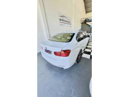 BMW - 320I - 2014/2015 - Branca - R$ 102.900,00