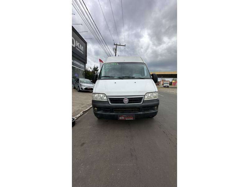 FIAT - DUCATO - 2011/2012 - Branca - R$ 72.900,00