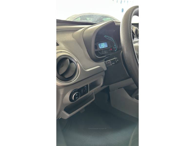 CHEVROLET - AGILE - 2012/2012 - Vermelha - R$ 39.900,00