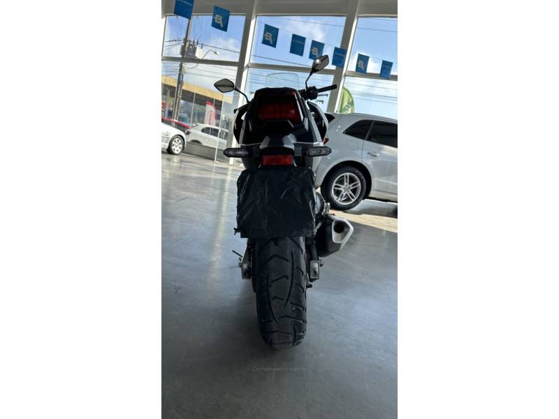 HONDA - NC 750X - 2023/2023 - Vermelha - R$ 59.900,00