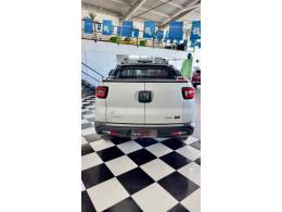 FIAT - TORO - 2022/2023 - Branca - R$ 158.000,00