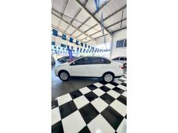 FIAT - SIENA - 2017/2017 - Branca - R$ 48.900,00