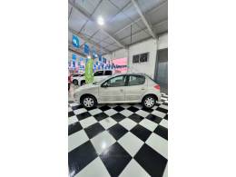 PEUGEOT - 207 - 2011/2012 - Prata - R$ 25.900,00