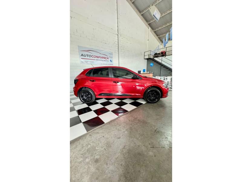 VOLKSWAGEN - POLO - 2023/2023 - Vermelha - R$ 85.900,00
