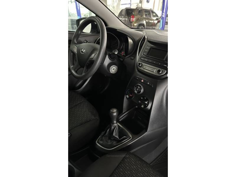 HYUNDAI - HB20 - 2017/2017 - Branca - R$ 53.900,00