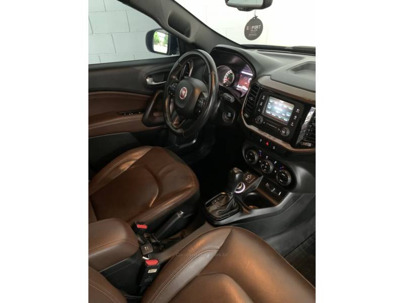 FIAT - TORO - 2018/2019 - Cinza - R$ 115.900,00
