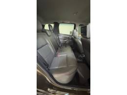 RENAULT - DUSTER - 2013/2014 - Verde - R$ 51.000,00