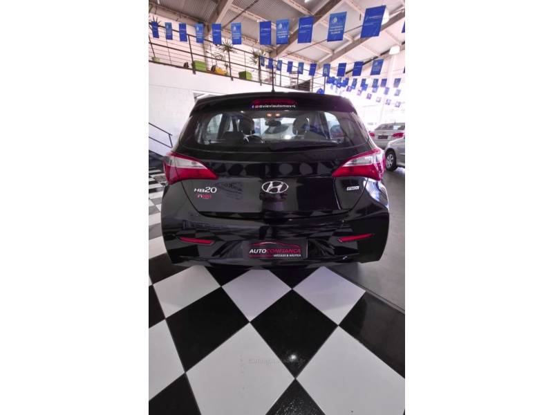 HYUNDAI - HB20 - 2015/2015 - Preta - R$ 45.900,00