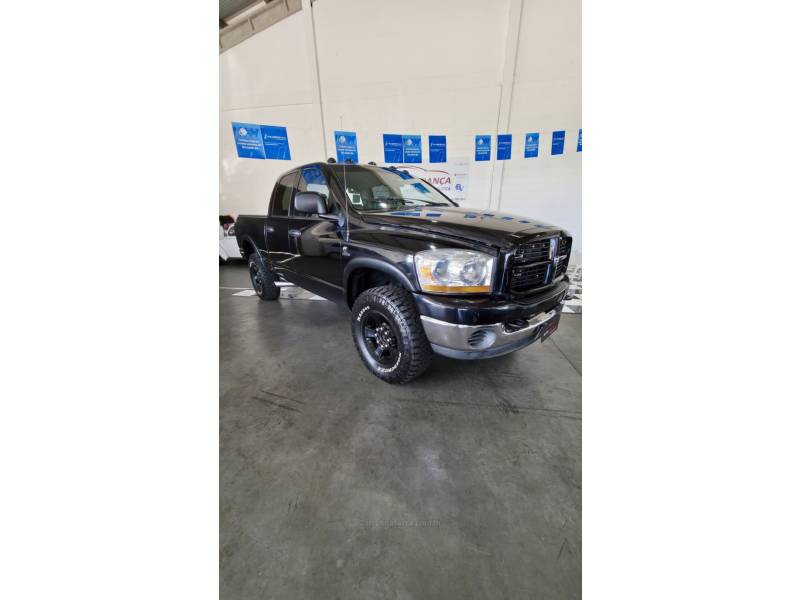 DODGE - RAM - 2006/2006 - Preta - R$ 169.900,00