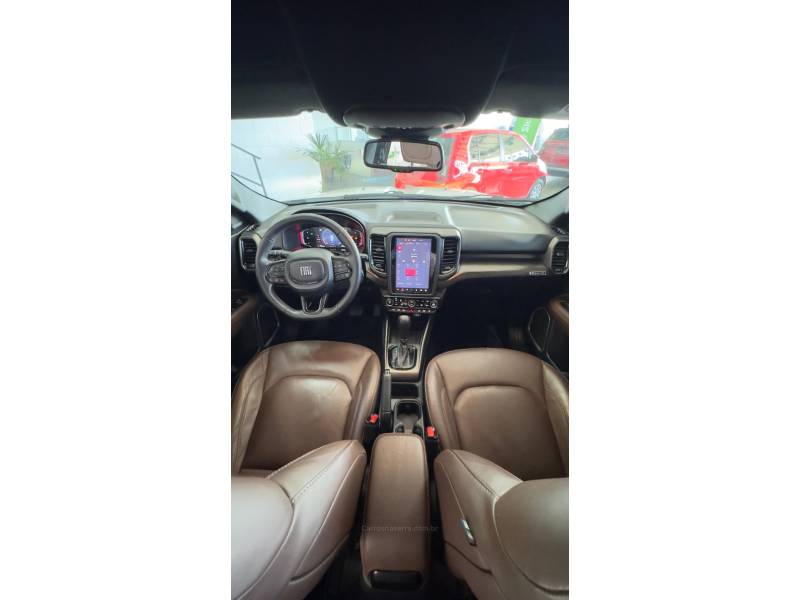FIAT - TORO - 2022/2023 - Branca - R$ 158.000,00