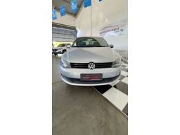 VOLKSWAGEN - VOYAGE - 2013/2013 - Prata - R$ 40.900,00