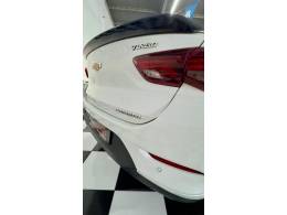 CHEVROLET - ONIX - 2024/2024 - Branca - R$ 106.900,00