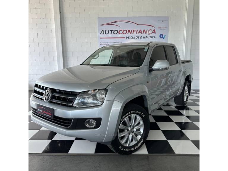 VOLKSWAGEN - AMAROK - 2014/2014 - Prata - R$ 105.900,00
