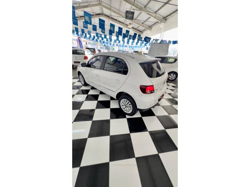 VOLKSWAGEN - GOL - 2013/2013 - Branca - R$ 39.900,00