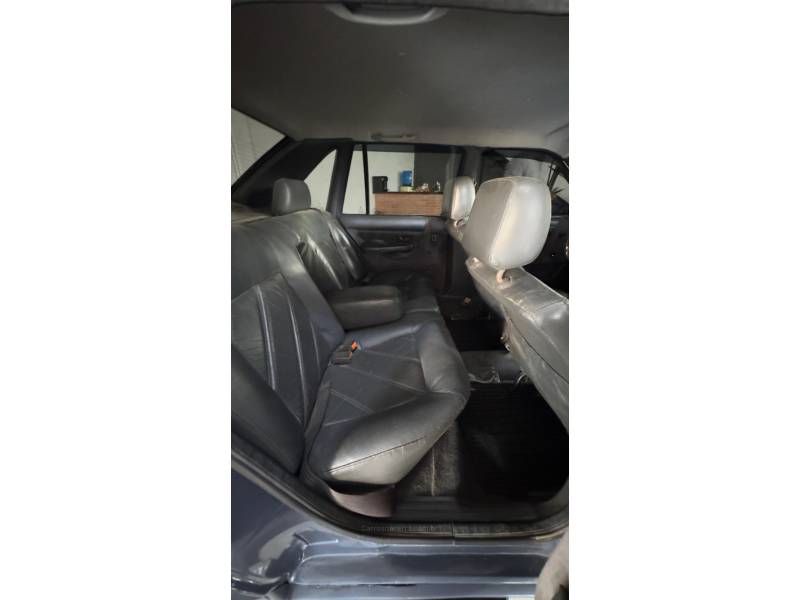 VOLKSWAGEN - SANTANA - 1997/1997 - Azul - R$ 28.900,00