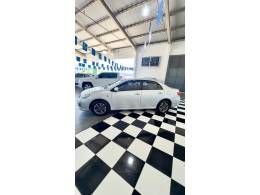 TOYOTA - COROLLA - 2012/2012 - Prata - R$ 64.900,00