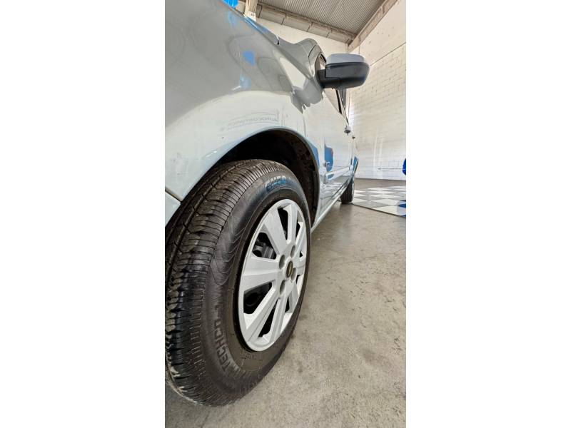 CHEVROLET - AGILE - 2011/2011 - Prata - R$ 32.900,00