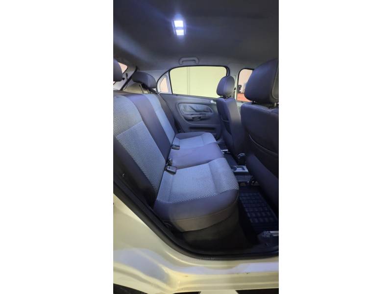 VOLKSWAGEN - GOL - 2013/2013 - Branca - R$ 39.900,00