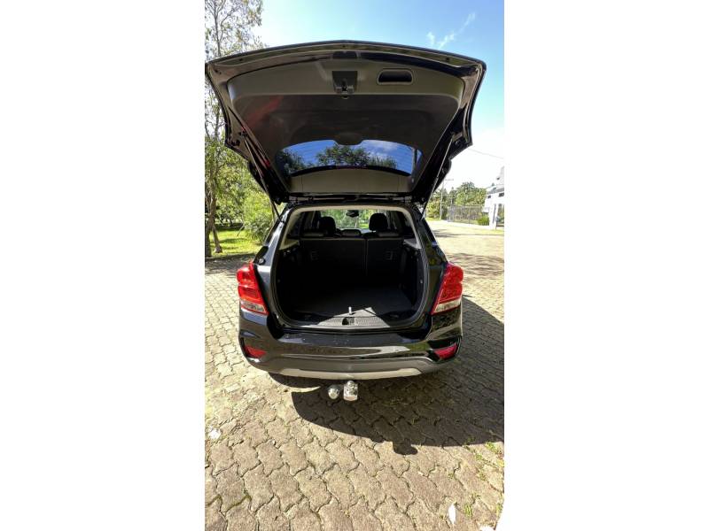 CHEVROLET - TRACKER - 2018/2018 - Preta - R$ 98.900,00