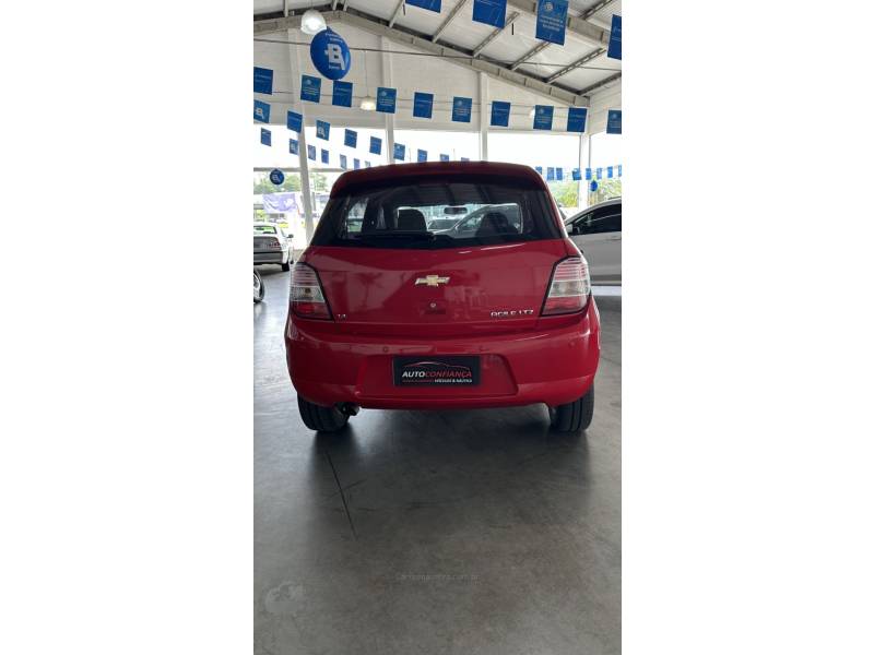 CHEVROLET - AGILE - 2012/2012 - Vermelha - R$ 39.900,00