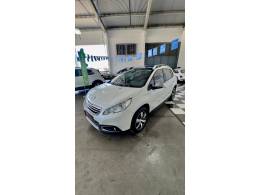 PEUGEOT - 2008 - 2015/2016 - Branca - R$ 59.900,00