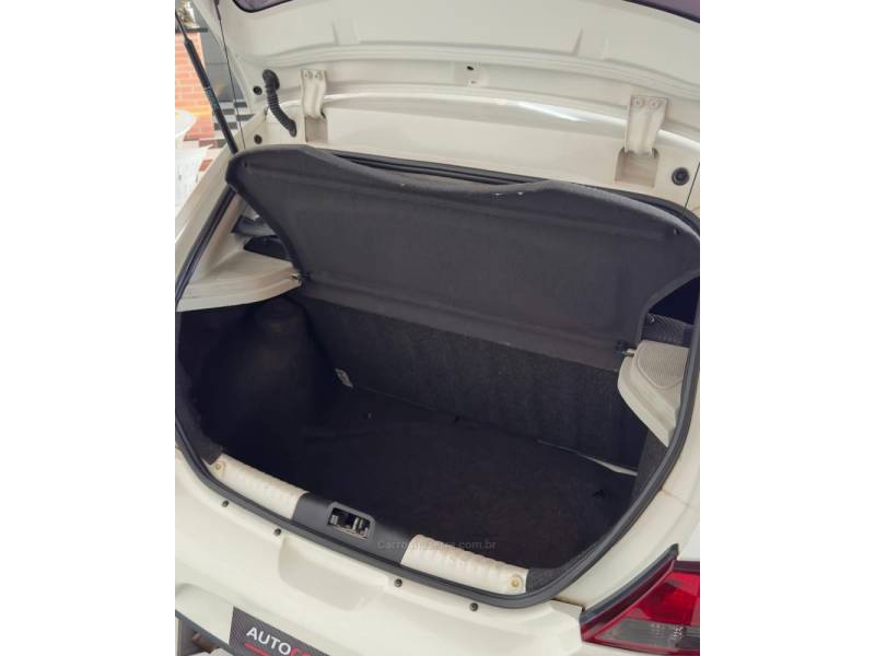 VOLKSWAGEN - GOL - 2013/2013 - Branca - R$ 39.900,00