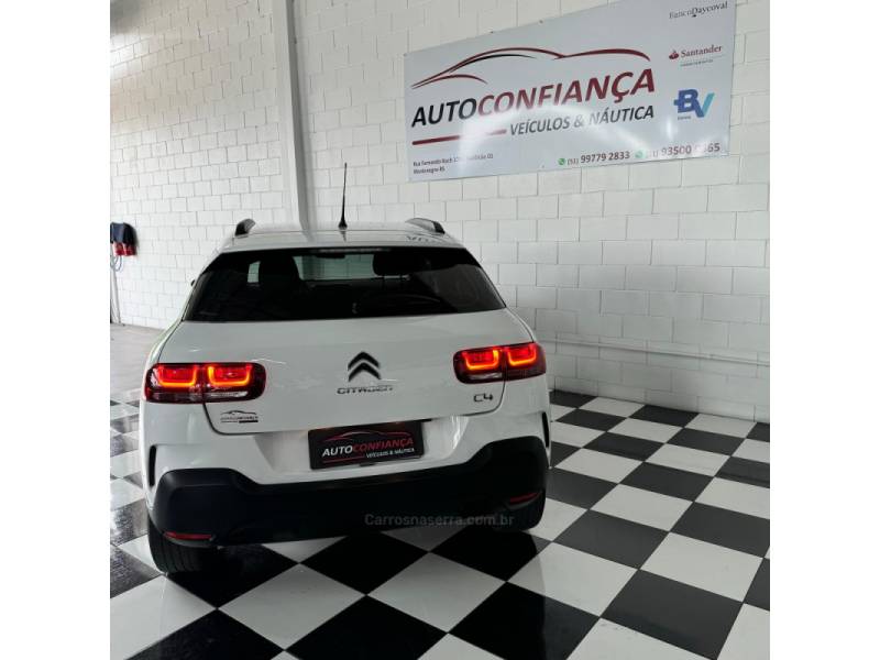 CITROËN - C4 CACTUS - 2022/2022 - Branca - R$ 82.900,00