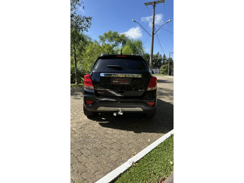 CHEVROLET - TRACKER - 2018/2018 - Preta - R$ 98.900,00