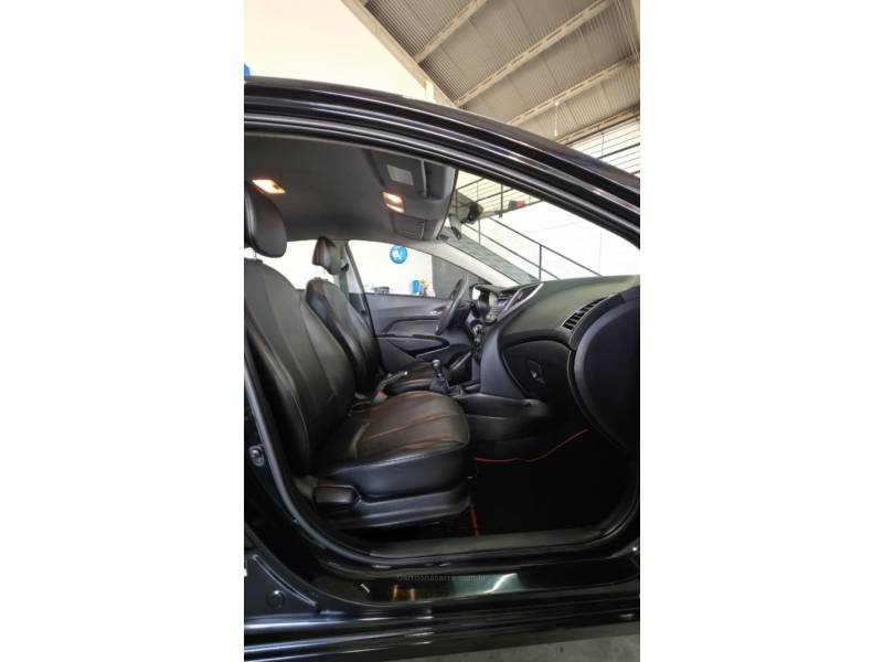 HYUNDAI - HB20 - 2015/2015 - Preta - R$ 45.900,00