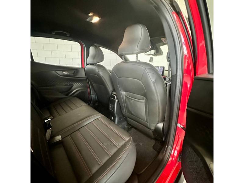 FIAT - PULSE - 2023/2023 - Vermelha - R$ 123.600,00