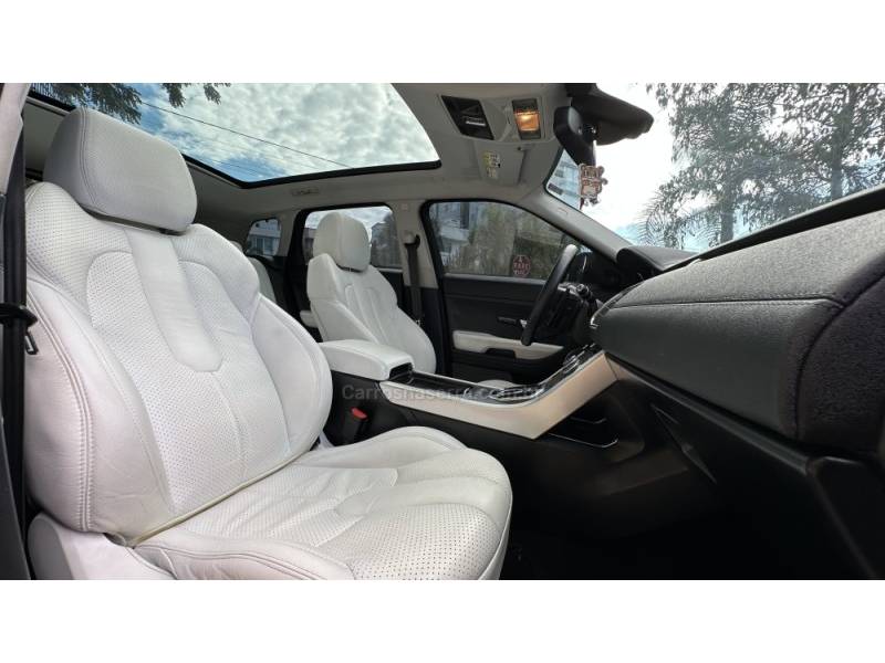 LAND ROVER - RANGE ROVER EVOQUE - 2013/2013 - Vermelha - Sob Consulta