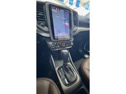 FIAT - TORO - 2022/2023 - Branca - R$ 158.000,00