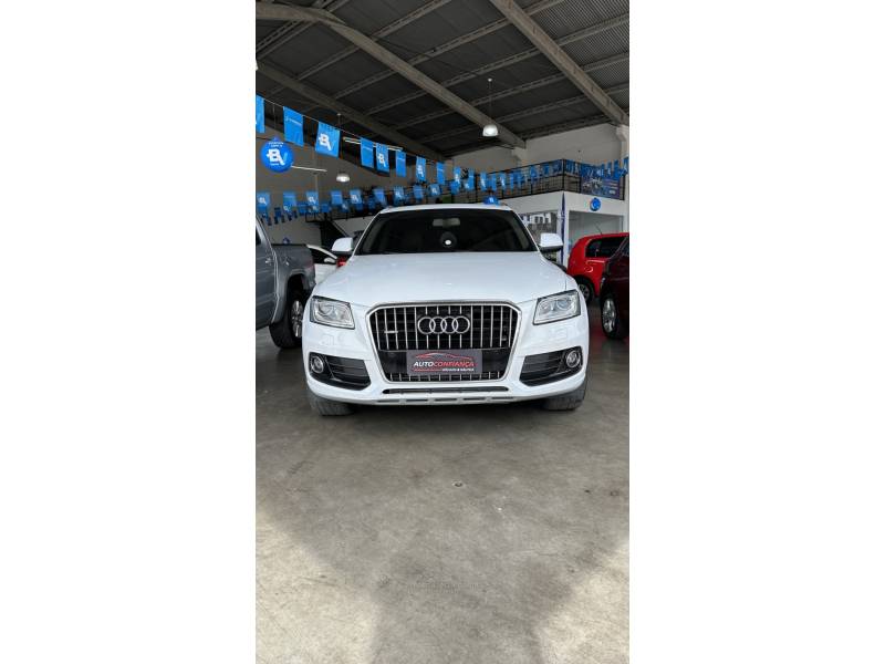 AUDI - Q5 - 2014/2014 - Branca - R$ 102.900,00