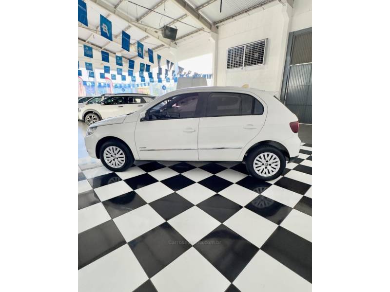 VOLKSWAGEN - GOL - 2013/2013 - Branca - R$ 39.900,00