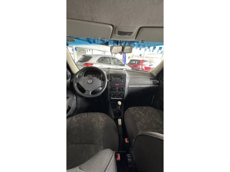FIAT - PALIO - 2007/2007 - Branca - R$ 29.900,00