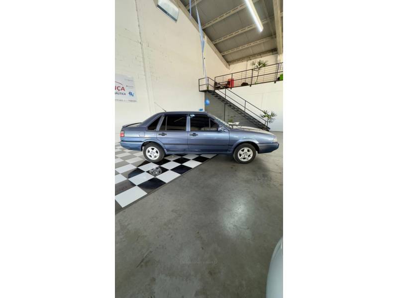 VOLKSWAGEN - SANTANA - 1997/1997 - Azul - R$ 28.900,00
