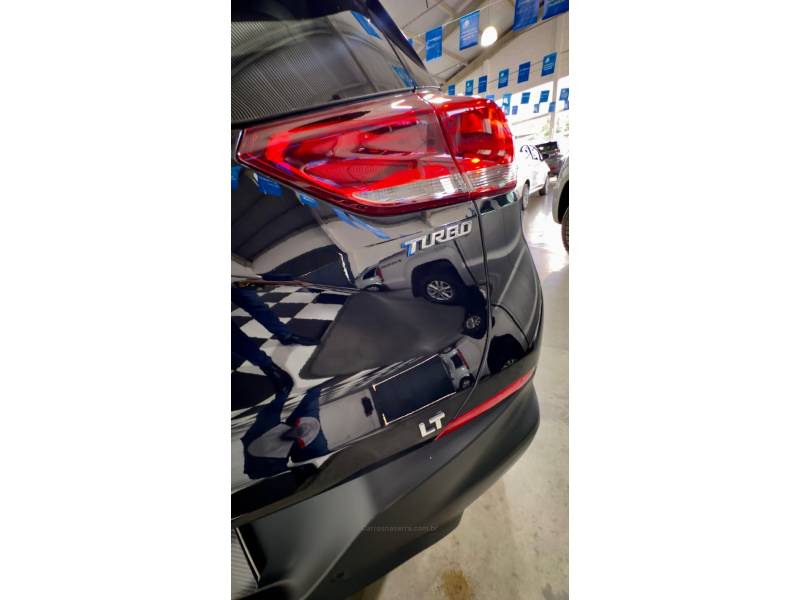 CHEVROLET - TRACKER - 2022/2022 - Preta - R$ 99.201,00