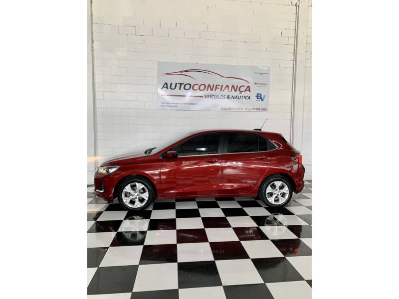 CHEVROLET - ONIX - 2020/2020 - Vermelha - R$ 78.900,00
