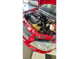 CHEVROLET - PRISMA - 2012/2012 - Vermelha - R$ 33.900,00