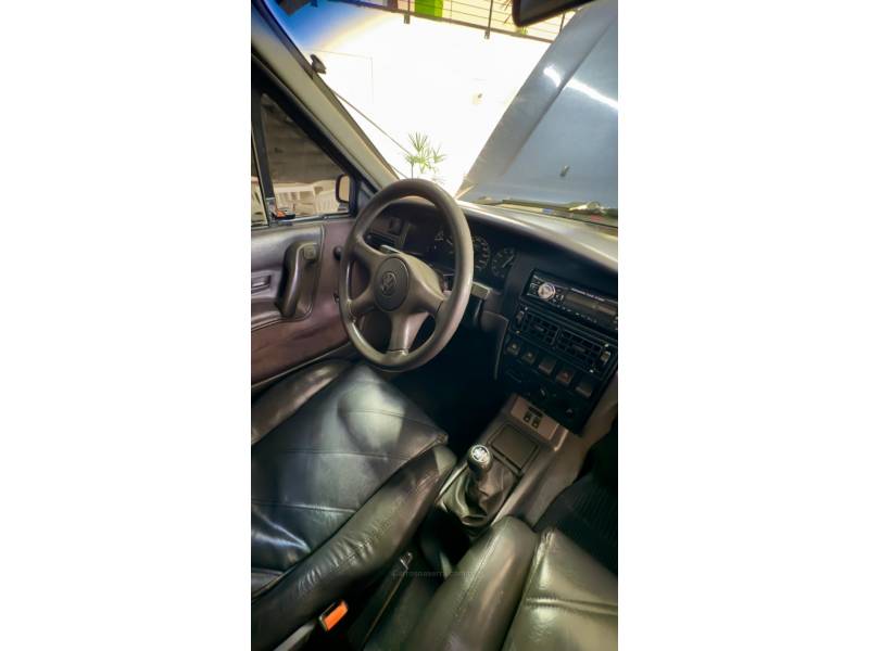 VOLKSWAGEN - SANTANA - 1997/1997 - Azul - R$ 28.900,00