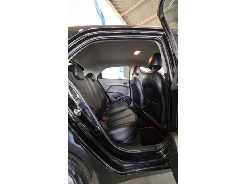 HYUNDAI - HB20 - 2015/2015 - Preta - R$ 45.900,00