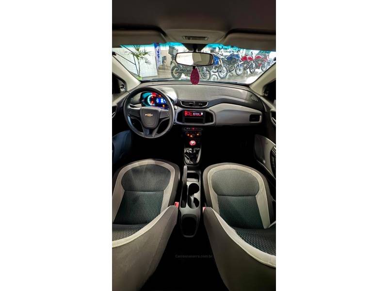 CHEVROLET - ONIX - 2016/2016 - Preta - Sob Consulta
