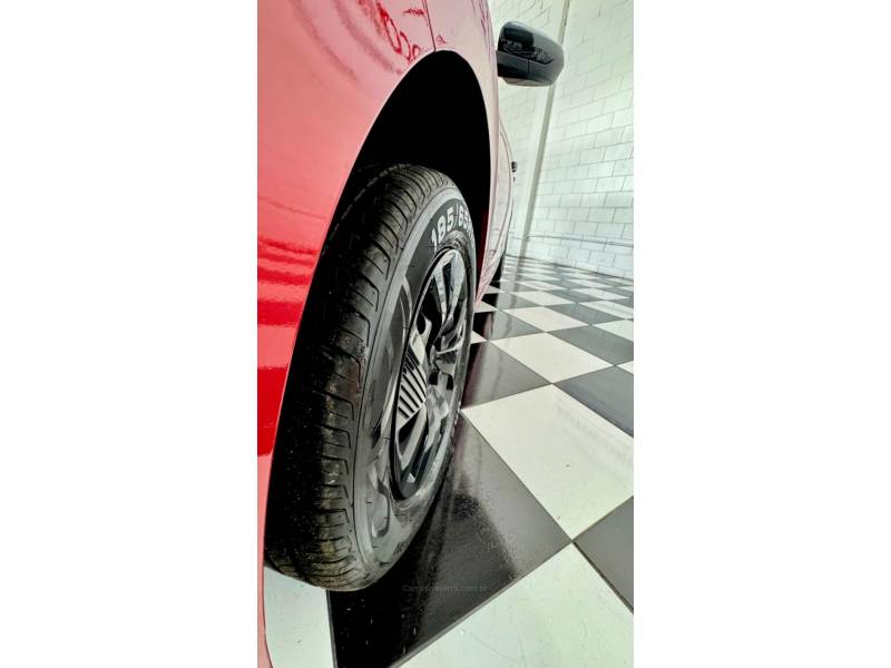 VOLKSWAGEN - POLO - 2023/2023 - Vermelha - R$ 85.900,00