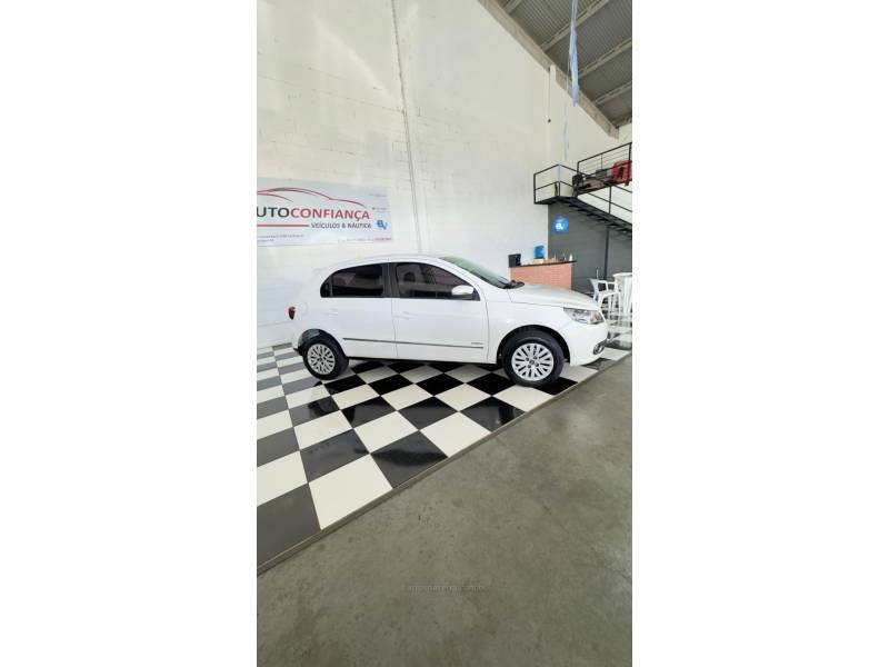 VOLKSWAGEN - GOL - 2013/2013 - Branca - R$ 39.900,00