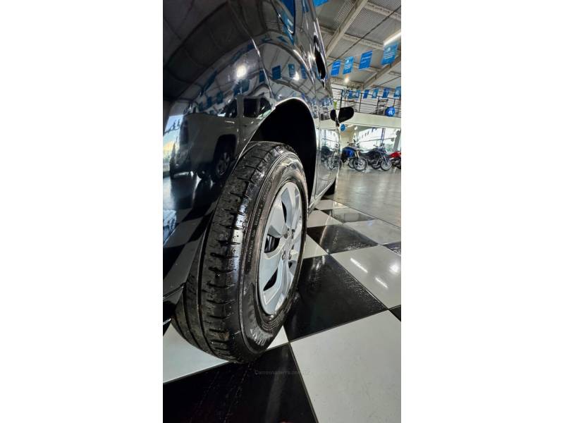 CHEVROLET - ONIX - 2016/2016 - Preta - Sob Consulta