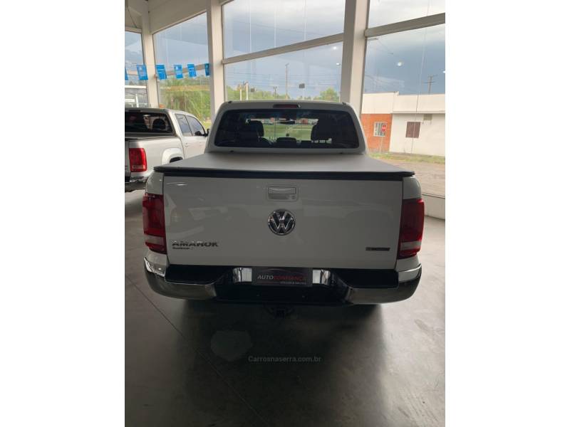 VOLKSWAGEN - AMAROK - 2019/2019 - Branca - R$ 169.600,00