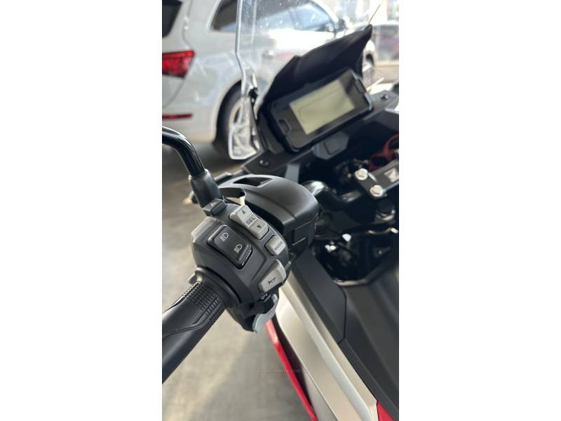 HONDA - NC 750X - 2023/2023 - Vermelha - R$ 59.900,00