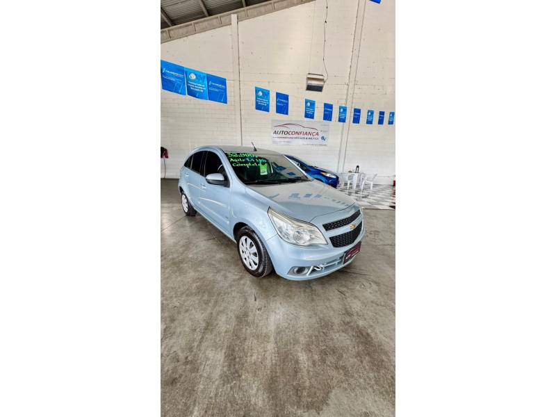 CHEVROLET - AGILE - 2011/2011 - Prata - R$ 32.900,00