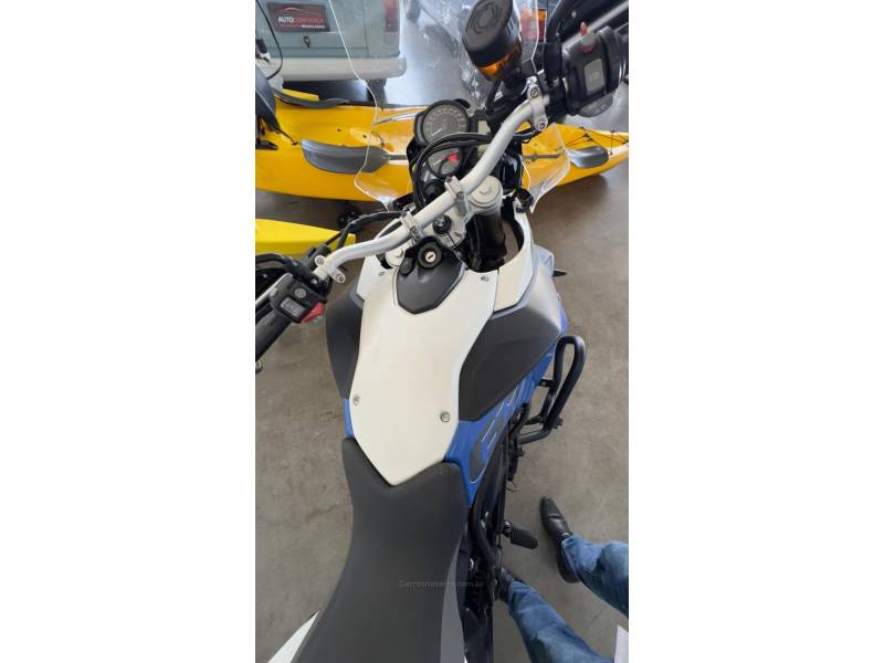 BMW - F 800 - 2012/2012 - Azul - R$ 46.900,00